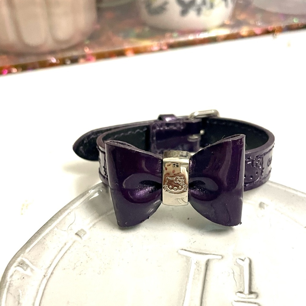 Hello Kitty Bow Bracelet